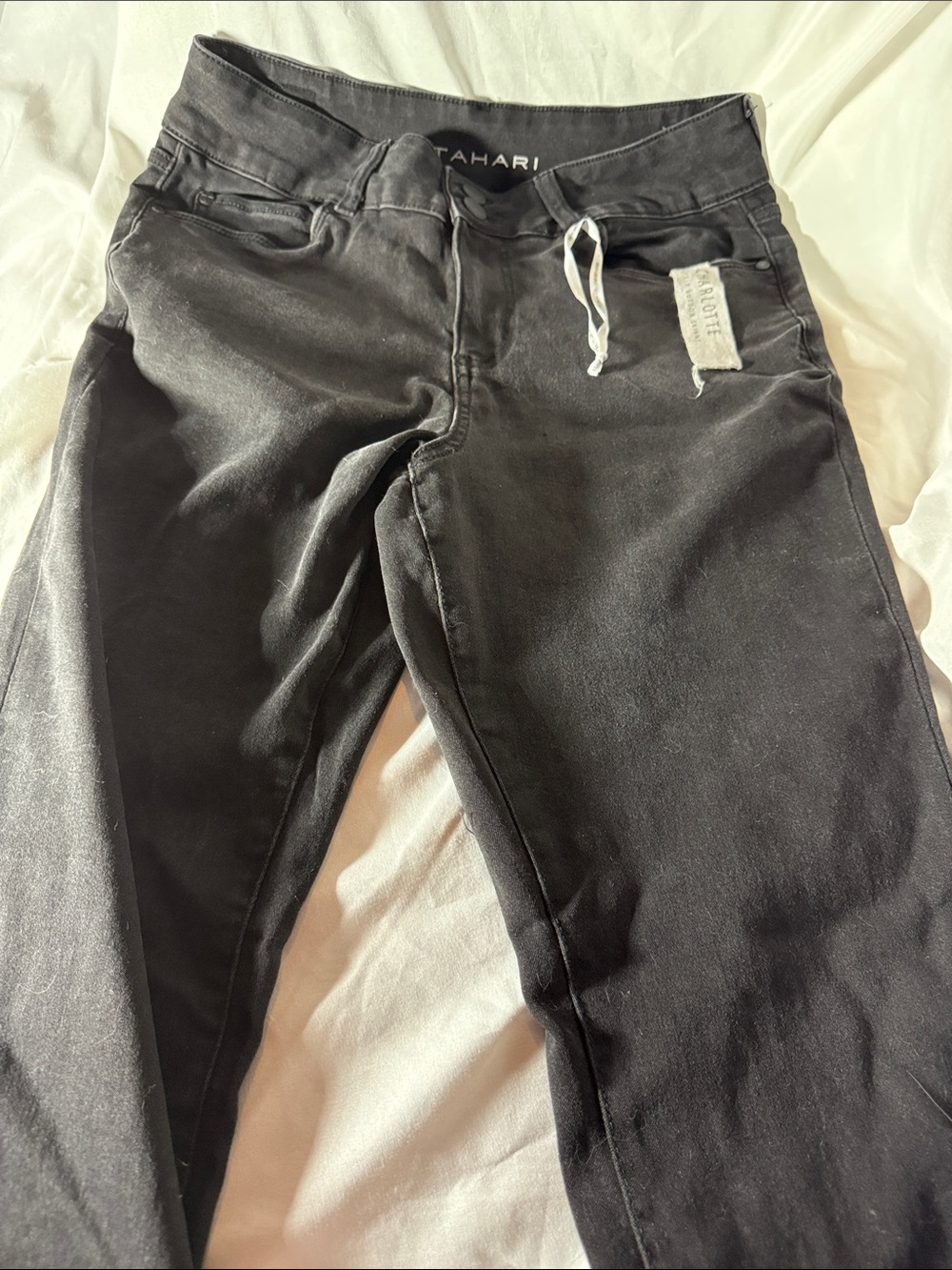 Tahari Black Double Button stretch Charlotte jeans- 14W